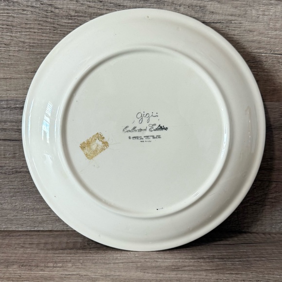 Vintage GIGI Collectors Edition Plate “Smile…the world is a wonderful place" - Picture 6 of 7